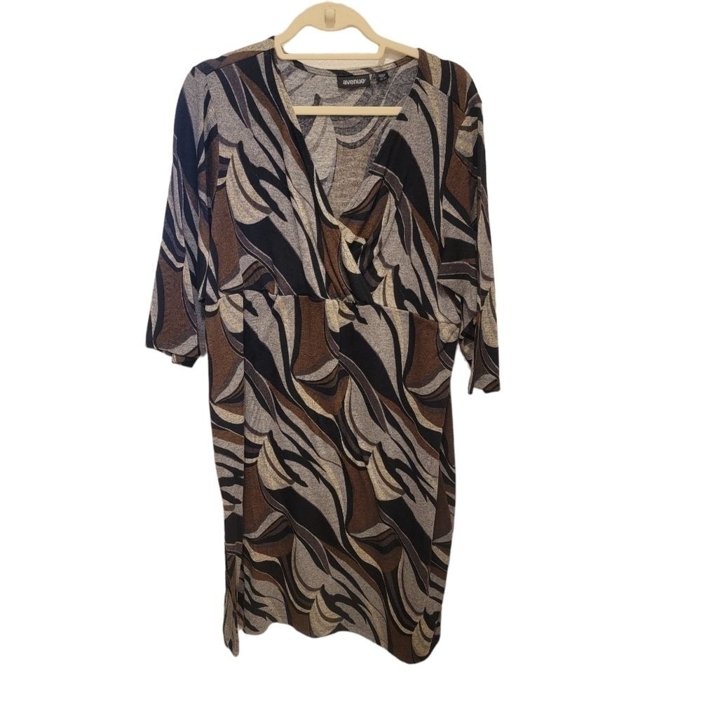 Avenue Women's plus size stretch knit dress 22/24
